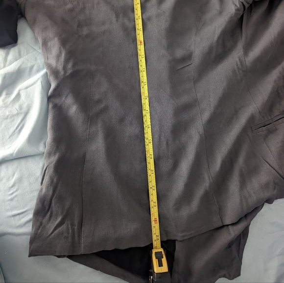 Dynamite Grey Blazer - Picture 11 of 13